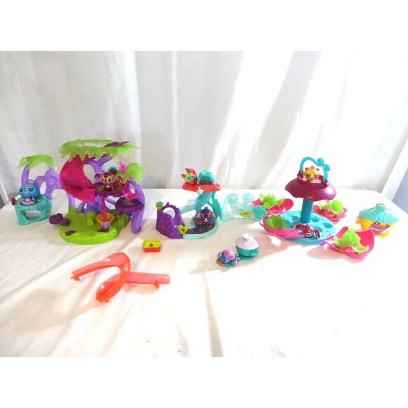 Spinmaster 2010 Zoobles Spring To Life Razoo's Treehouse Playset + Kelp Underwat - Picture 6 of 15